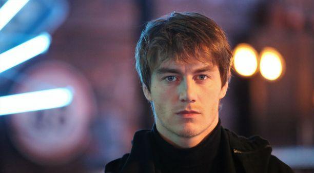  Алексей Воробьёв стал супергероем в новом сериале НТВ «Шуберт»