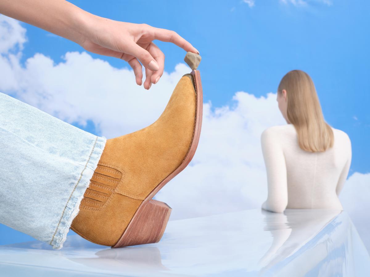 «No risk, no story»: EKONIKA и YULIAWAVE представили совместную коллекцию обуви и аксессуаров