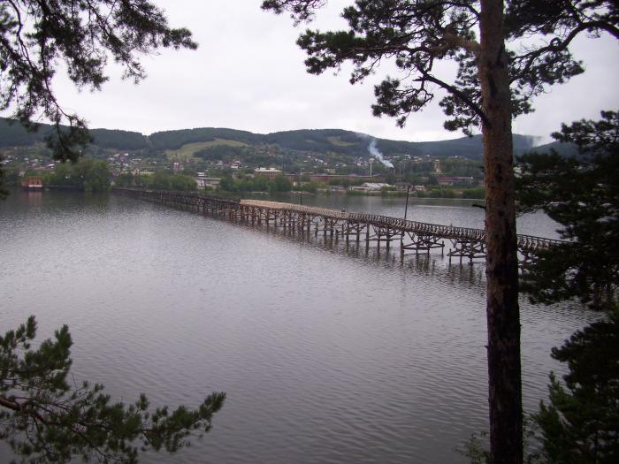 В Белорецке обрушился один из самых длинных деревянных мостов в России, запечатлённый в фильме «Вечный зов»