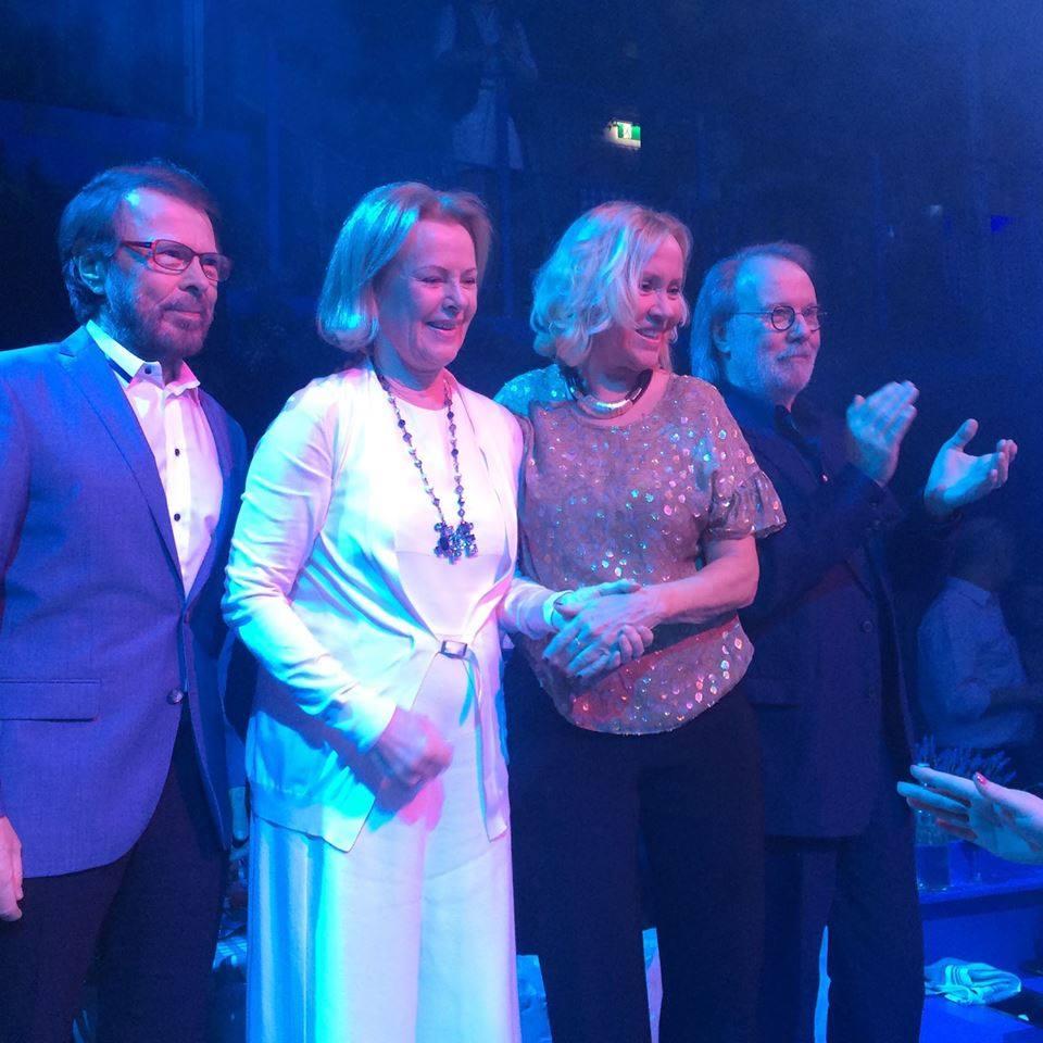 Участники легендарного квартета ABBA впервые за 8 лет собрались вместе