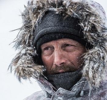Мадс Миккельсен представит в Москве свой новый фильм «Затерянные во льдах»