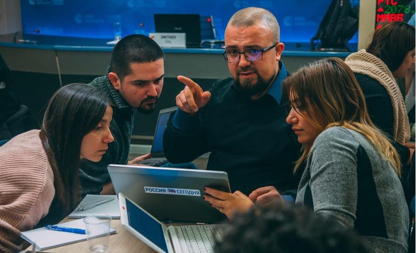 Молодые журналисты «Нового поколения» получили новые знания в Школе Sputnik