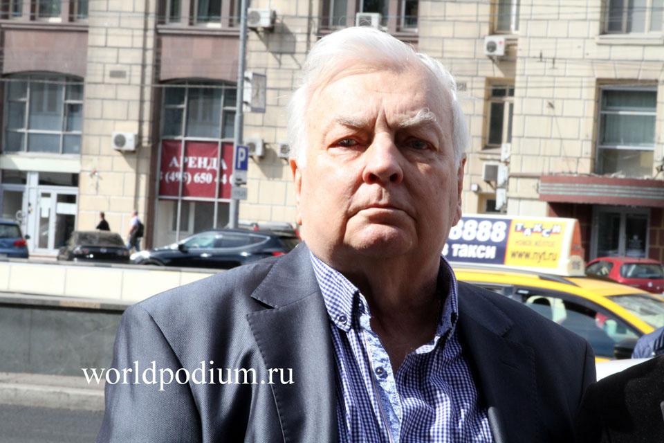 Умер актер Михаил Державин