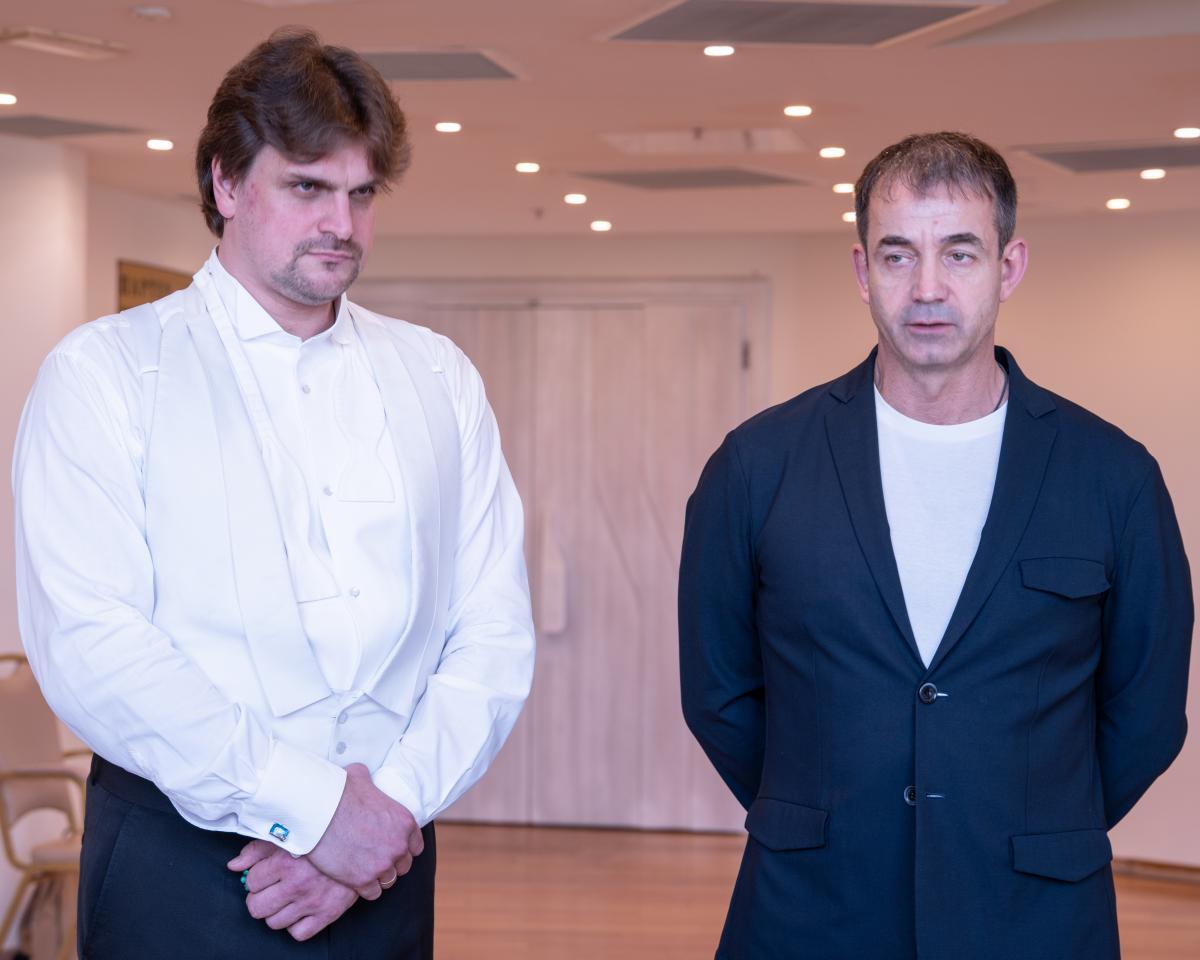 Дмитрий Певцов и Государственный Кремлевский оркестр представили патриотический спектакль «В списках не значился»