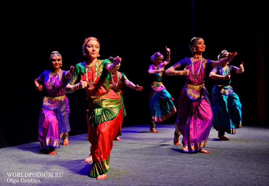 Вечер классического Индийского Танца прошел в ИСИ