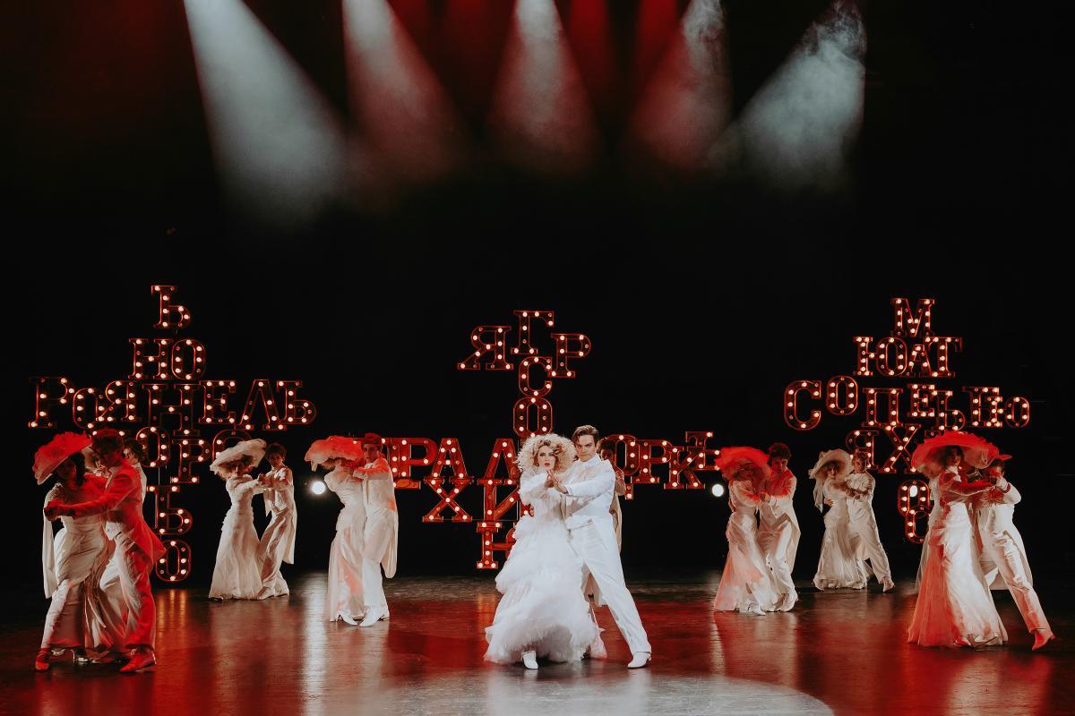 Премьера мюзикла «Свадьба Кречинского» в Малом театре: чарующая феерия чувств и пленительное танго азарта!