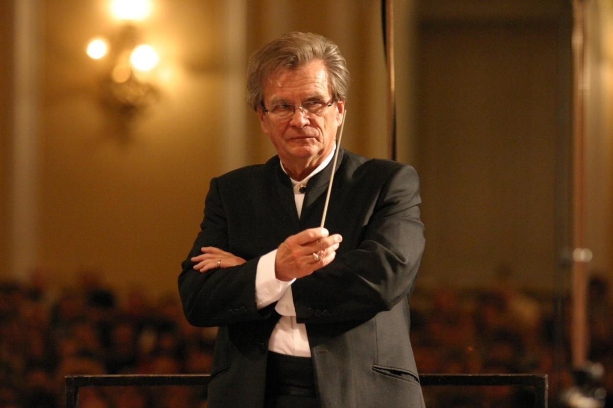 Академический симфонический оркестр продолжает исторический цикл концертов, посвященный 90-летию коллектива