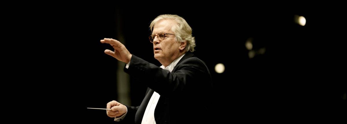 Маэстро Юстус Франтц дирижирует в Москве в рамках года Моцарта