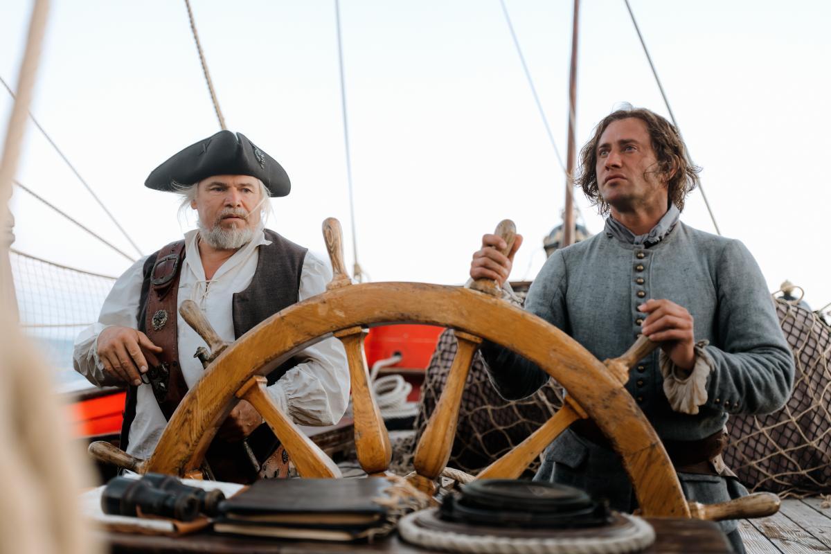 Крепость султана, открытое море и опасные трюки: завершены съемки турецкого блока фильма «Холоп 3»