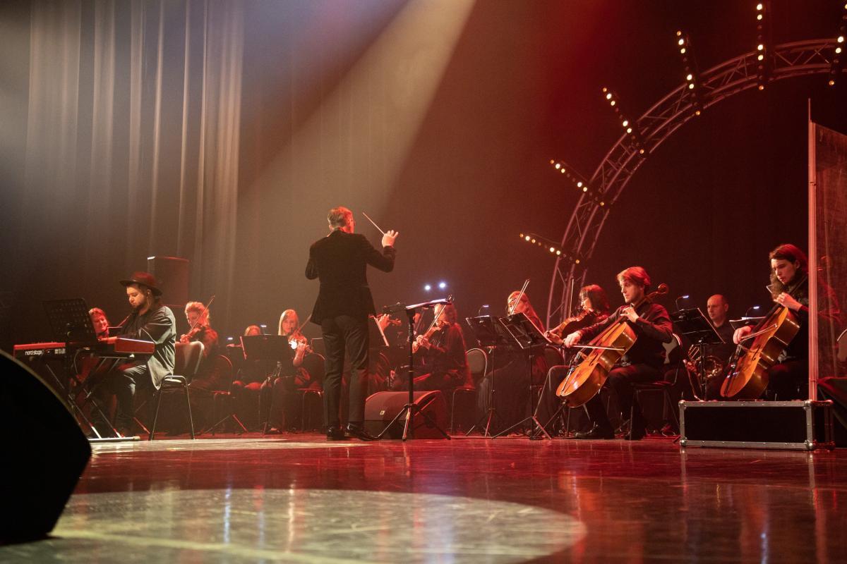 NO ORDINARY SHOW SADE TRIBUTE с симфоническим оркестром в Кремле 