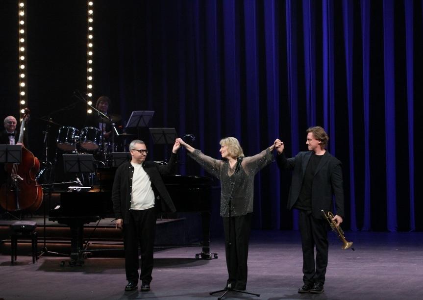 «Фигуристка» Юлия Рутберг – 6.0!