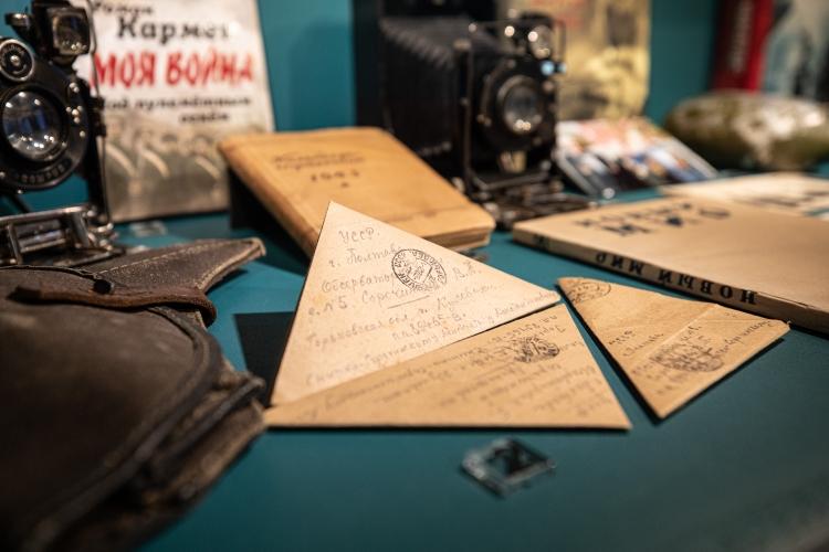 Выставка о военных корреспондентах открылась в Музее Победы