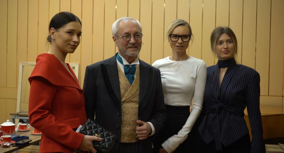 За кулисами аншлагов: худрук Театра Сатиры рассказал блогерам о секретах успеха нового мюзикла