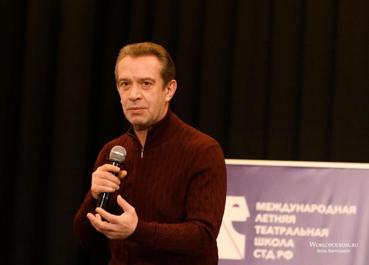 В календаре появится новый профессиональный праздник – День артиста