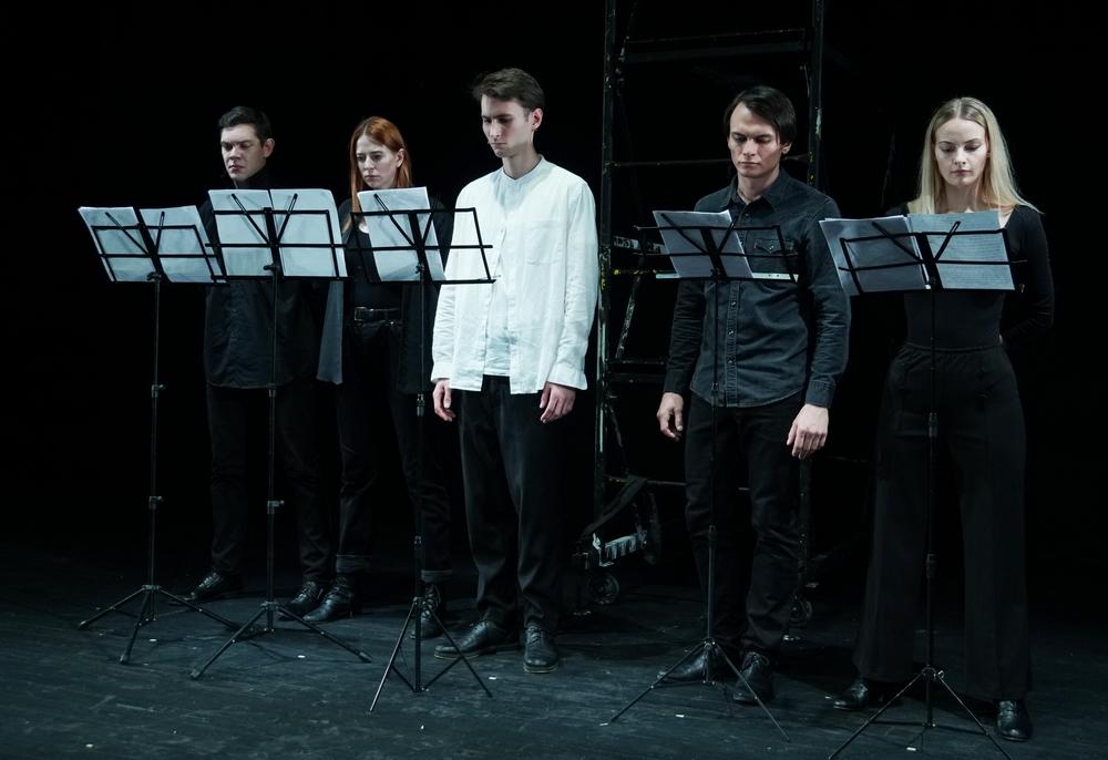 На Новой сцене МХТ имени А.П. Чехова состоится премьера спектакля Елизаветы Бондарь «Тахир и Зухра»