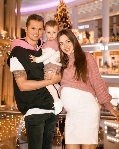 Анастасия и Дмитрий Тарасовы рассекретили пол своего второго ребенка