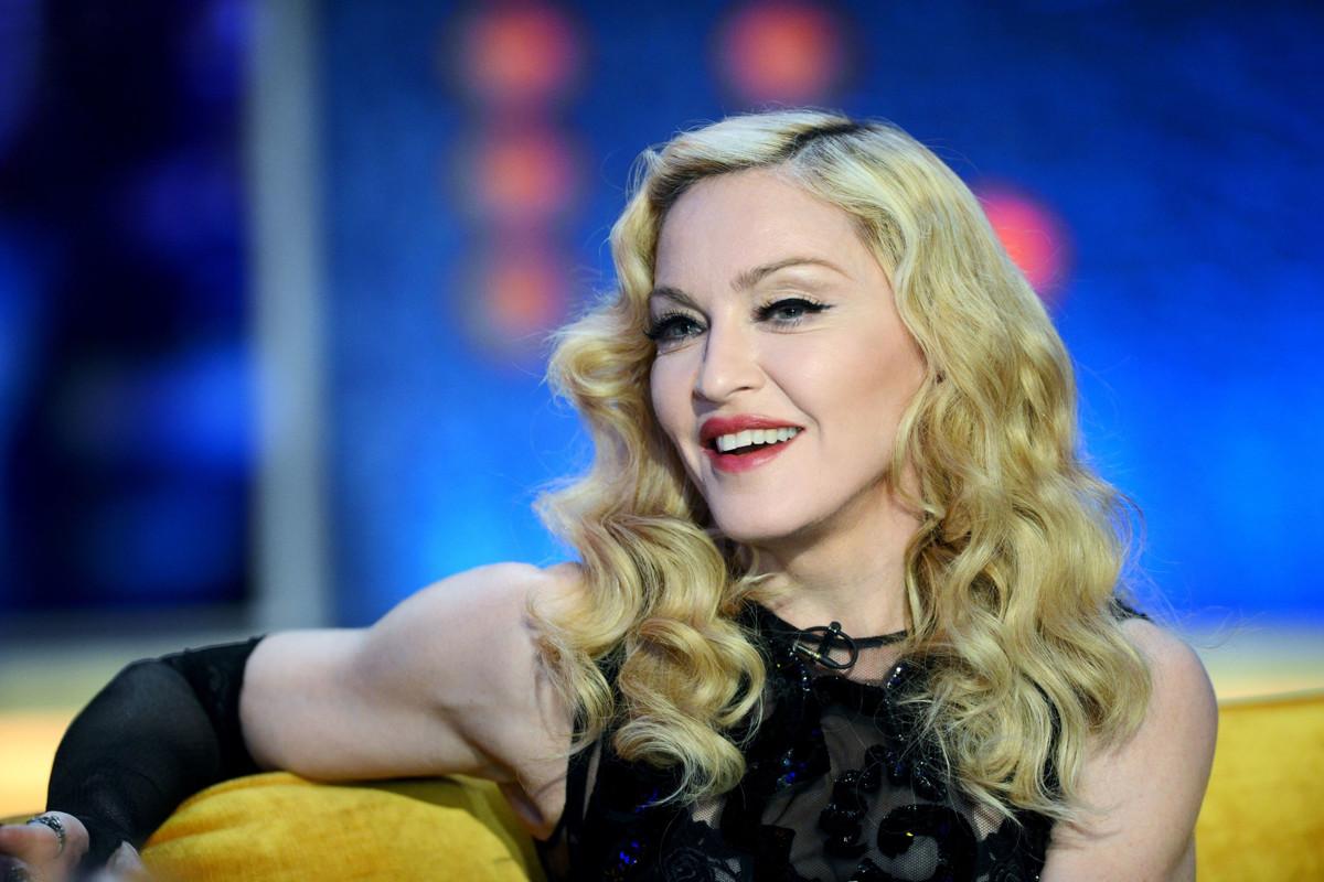 Мадонна сообщила, что переболела коронавирусом