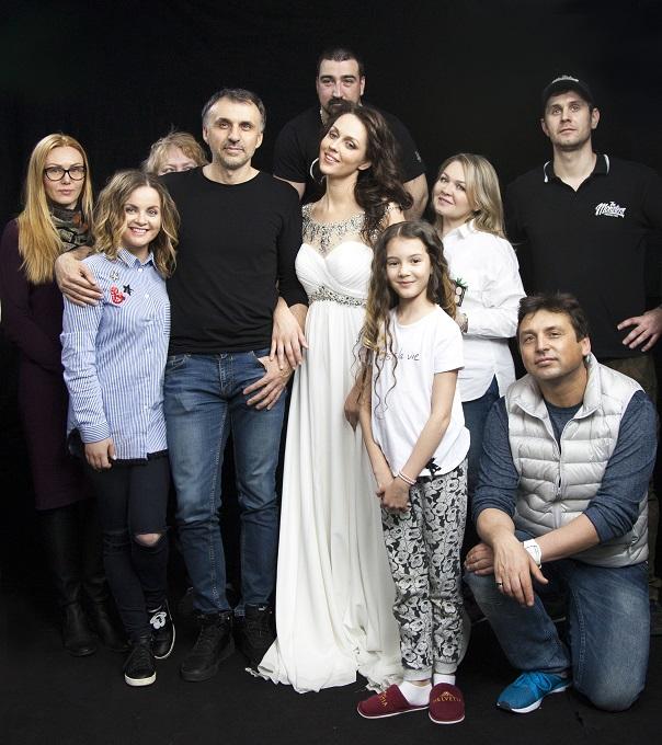 Юлия Проскурякова представила свой новый клип на песню «Я мать»