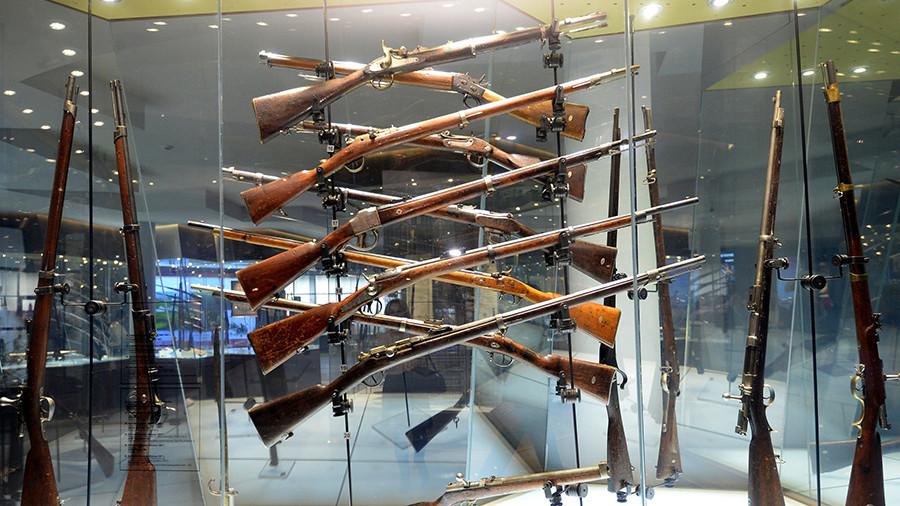 Мединский открыл новую экспозицию в Тульском музее оружия