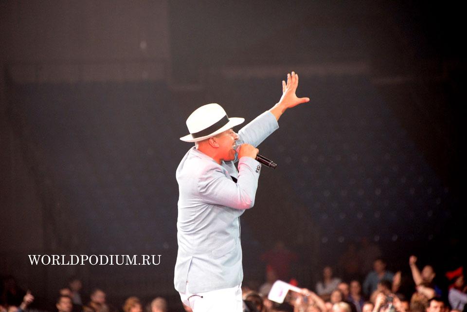 Lou Bega (Легенды Ретро FM)  Фото он-лайн трансляция