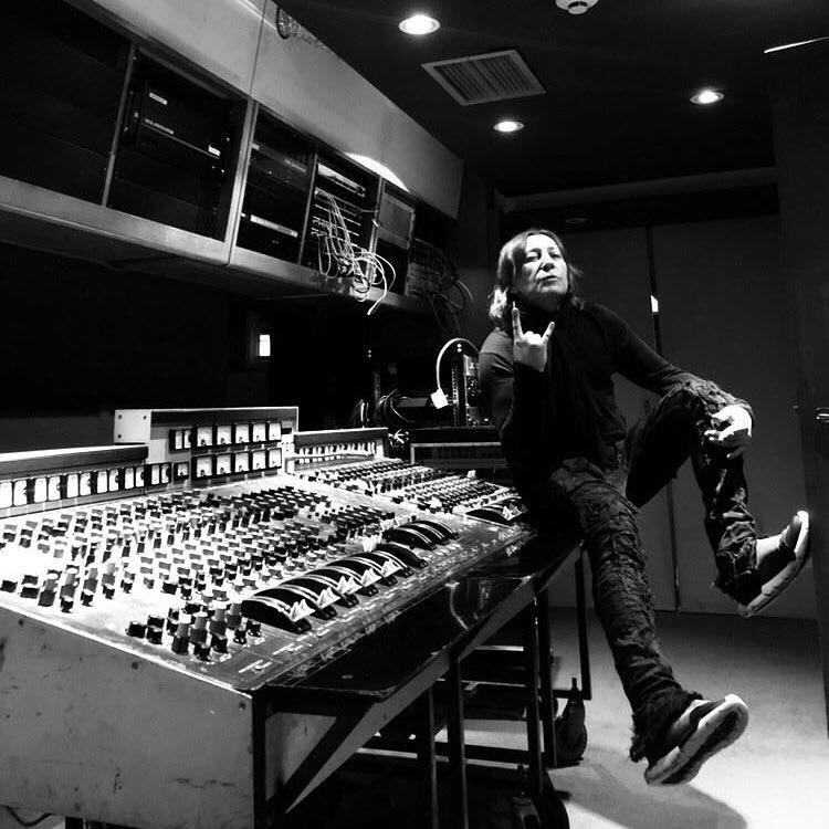 Би-2 сводят альбом в Abbey Road Studios!
