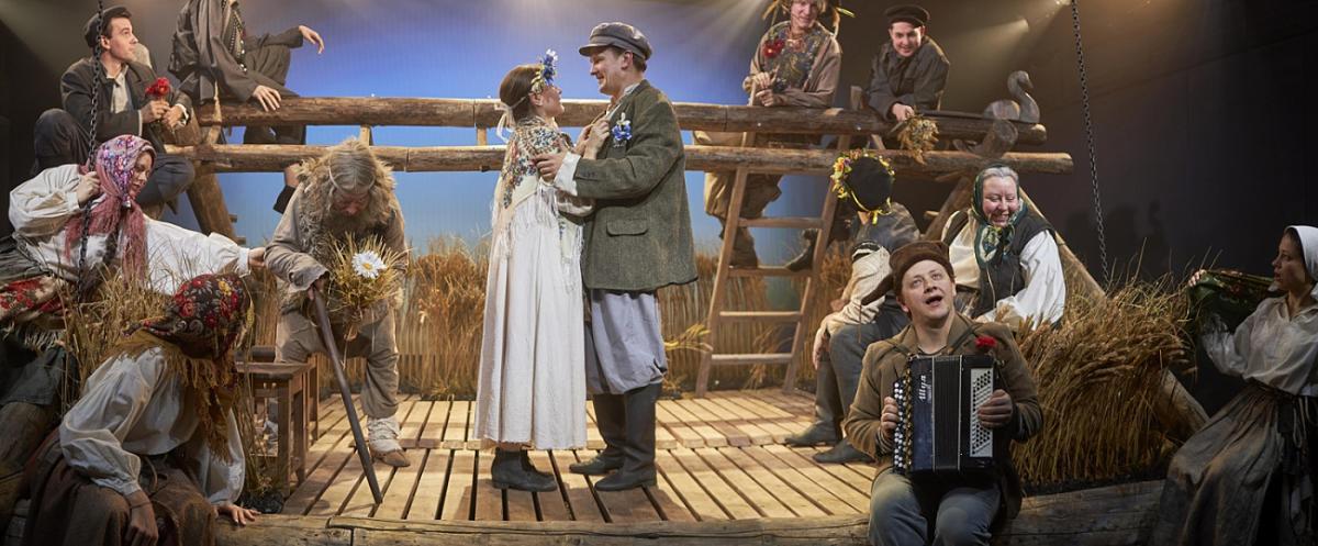 «Одна абсолютно счастливая деревня» в "Мастерской «12» Никиты Михалкова"