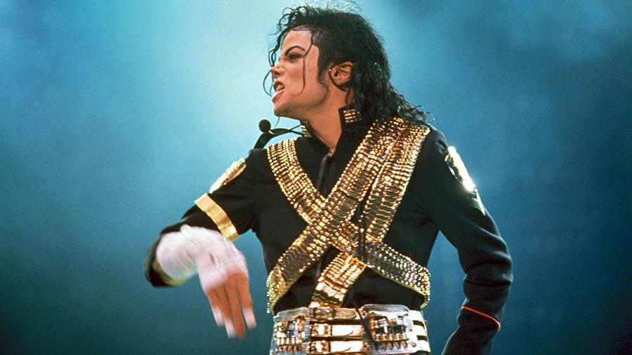 Майкл Джексон возглавил хит-парад Spotify по числу прослушиваний