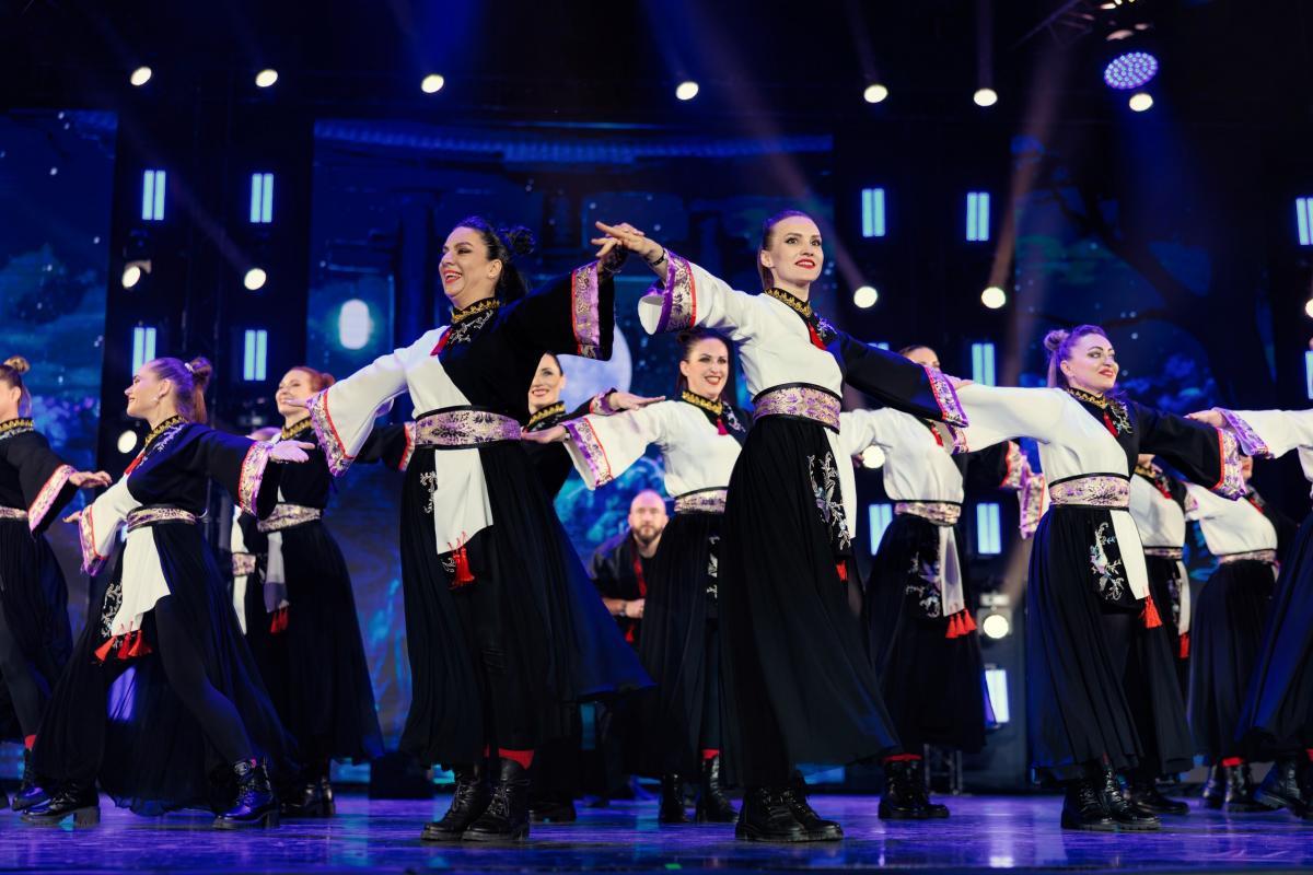 TODES ЛЕДИ ФЕСТ 2026: как мамы и папы покорили большую сцену